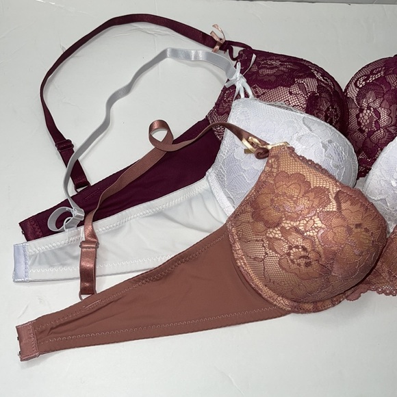 Bundle 3 Pieces 3 Hooks Super Push Up Extreme Double Padded Bombshell Bra. NWT - Picture 10 of 13